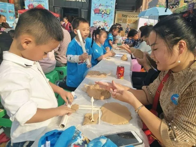 1510714225556831.png blob.png